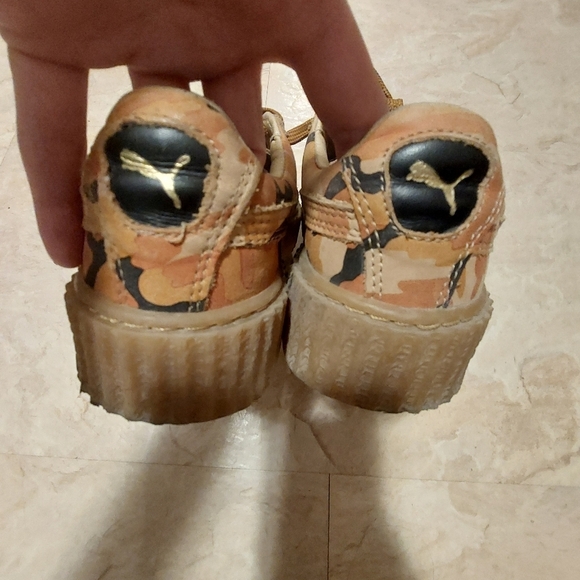 Puma fenty sneakers  35.5 - Picture 6 of 8